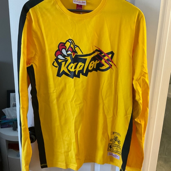 MITCHELL & NESS TORONTO RAPTORS X BRUCE LEE 'GAME OF DEATH' LONG SLEEVE M Medium - Picture 2 of 5